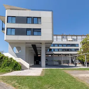 Líbere Yamaguchi , Pamplona España